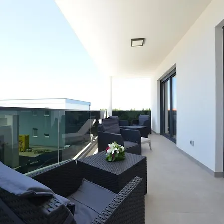 Villa Ana